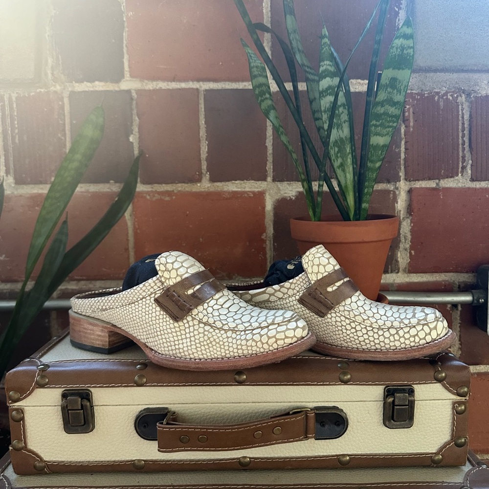 Freebird White Mules with Woven Leather Design